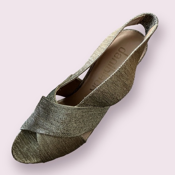 Women’s Daniblack Etta Sandal 5” Chunky Heel Gold Silver Metallic Size 9M - Picture 7 of 13